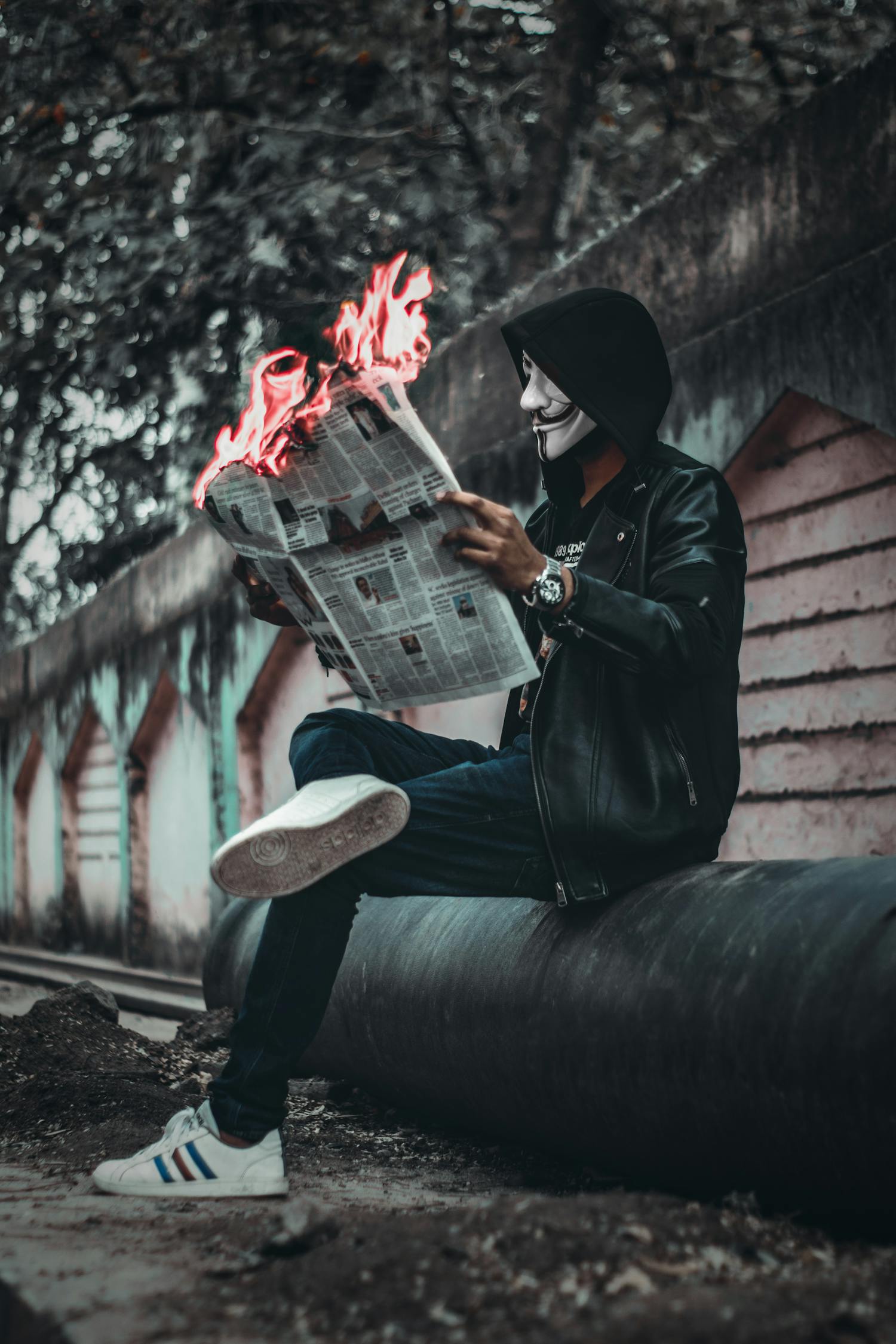 深夜回响，揭示五个令人毛骨悚然的短篇鬼故事，让你颤抖的灵魂探索未知界限